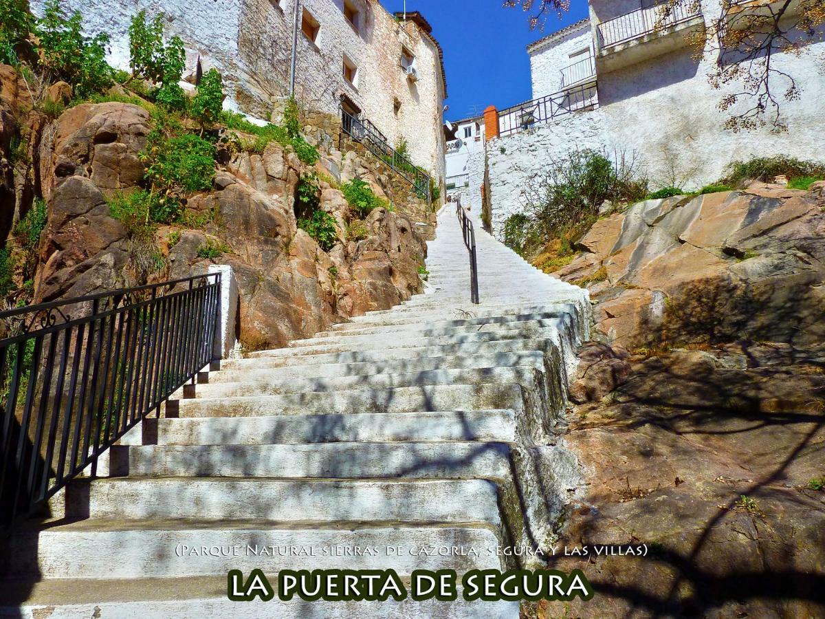 La Vieja Parra Casa de hóspedes La Puerta de Segura Exterior foto